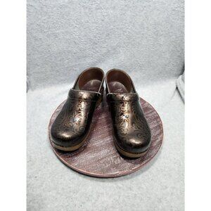 Dansko Womens Brown Leather Clogs With Embossed Floral Design - Size 39